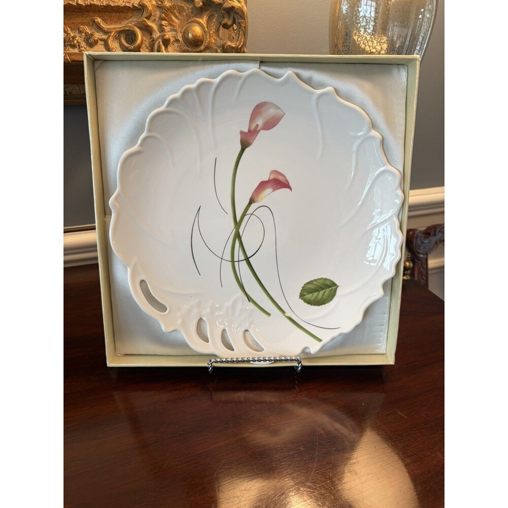 VIntage JS Imports Pink Calla Lily Decorative Plate in Original Box 10.25"